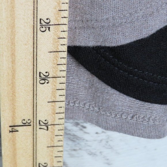 Chico's* Women's Long Sleeve Cowl Neck Asymmetrical Abstract‎ Hem Blouse~ Size 1 - Picture 14 of 15